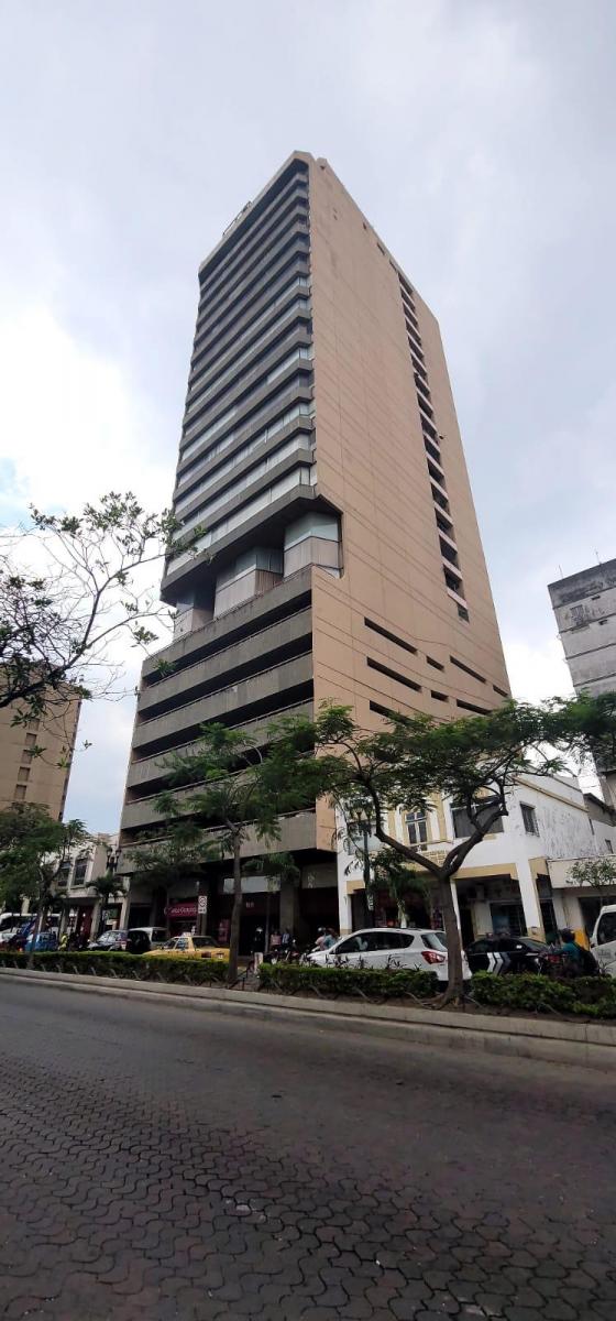 En Venta Oficina #3 en El Centro de Guayaquil Mae. Recalde, Guayas — imagen 10