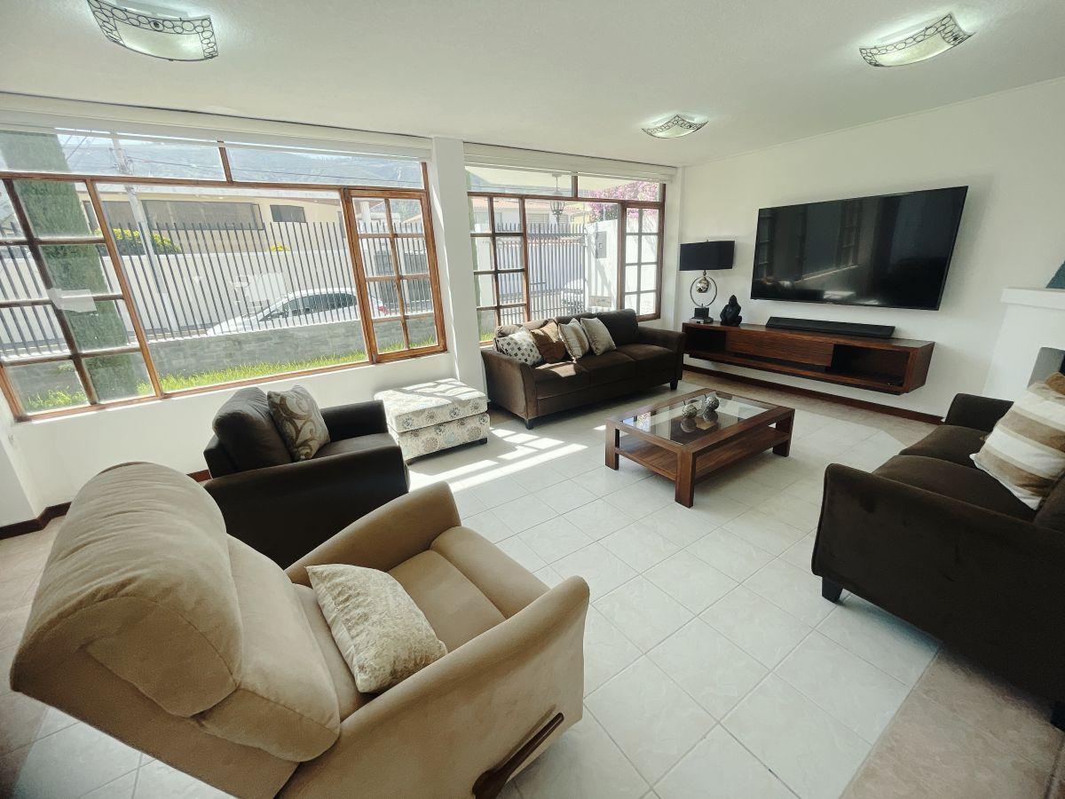 Casa en Venta 370 m² en Jardines de La Pampa — imagen 9