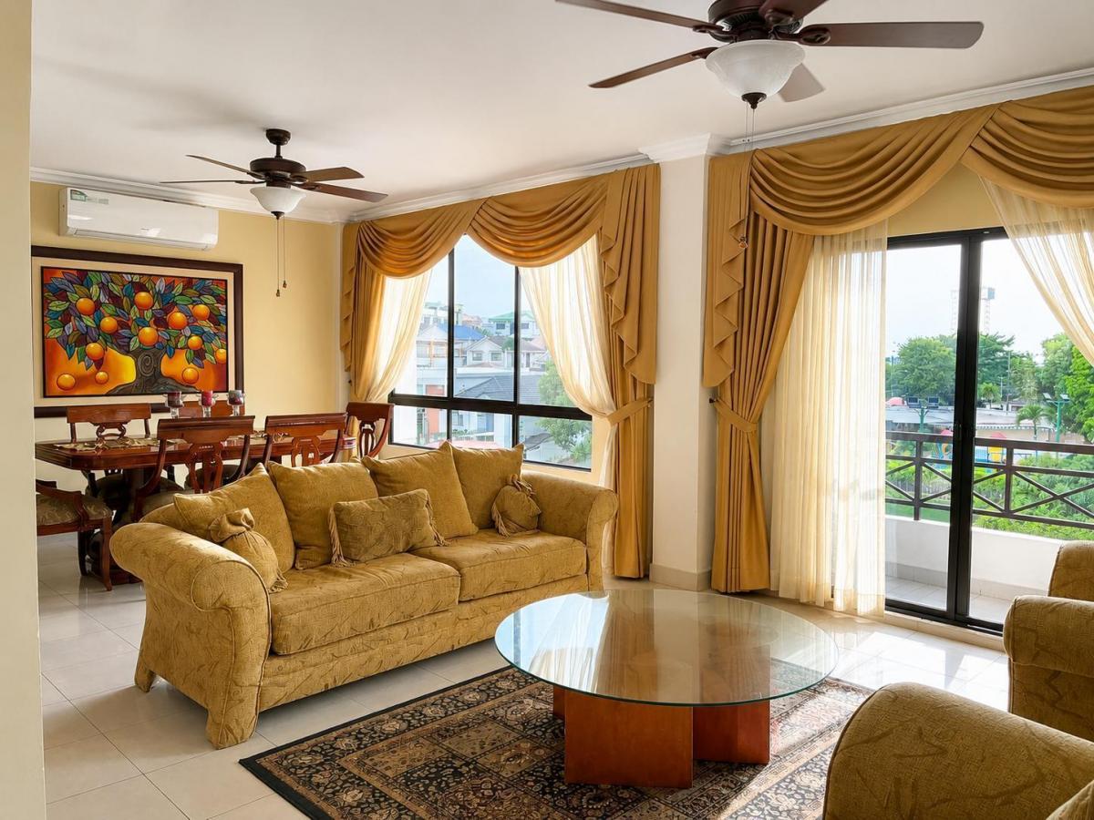 Departamento Amoblado de Venta en Urb. Ceibos Norte, Guayas — imagen 10