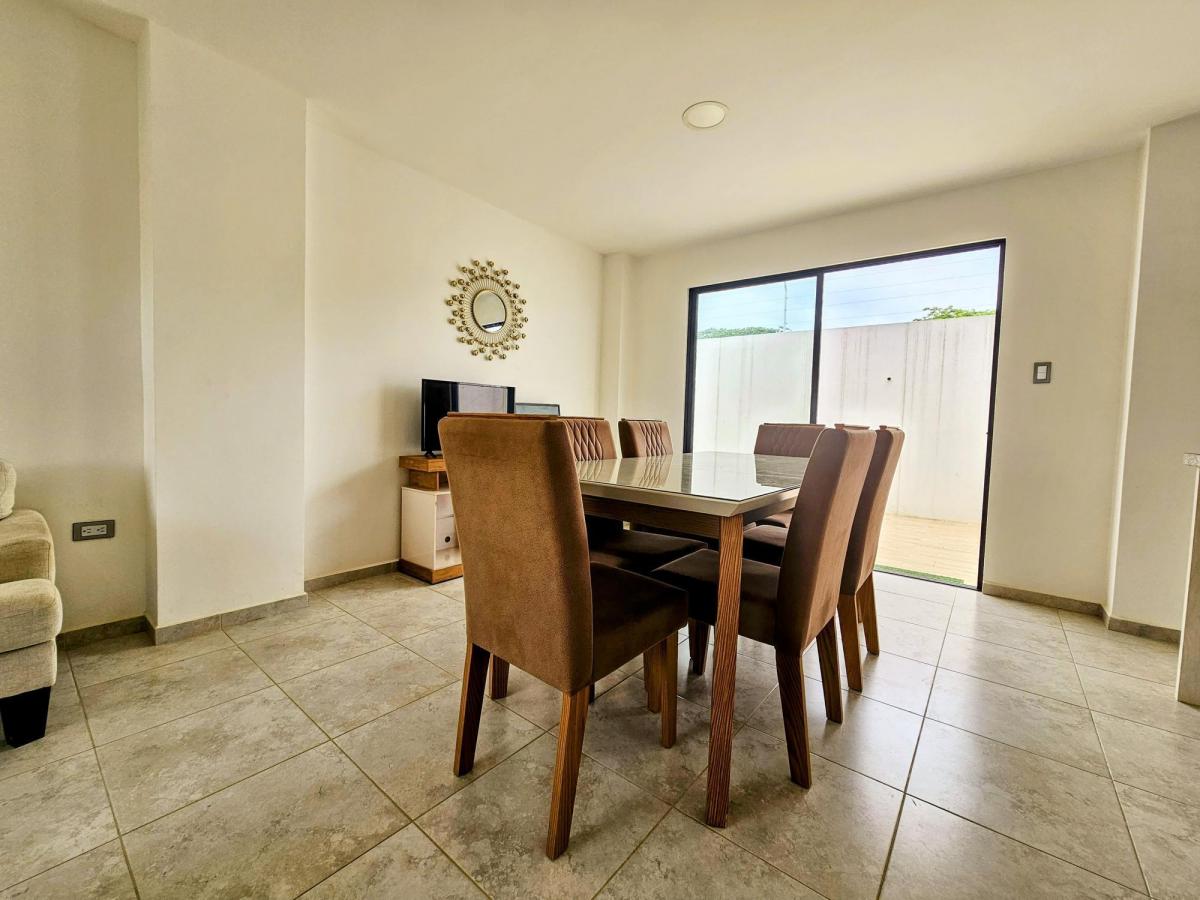 Vendo Casas, Urb, Barú Jardín Portoviejo, 3 Dorm., Manabí — imagen 8