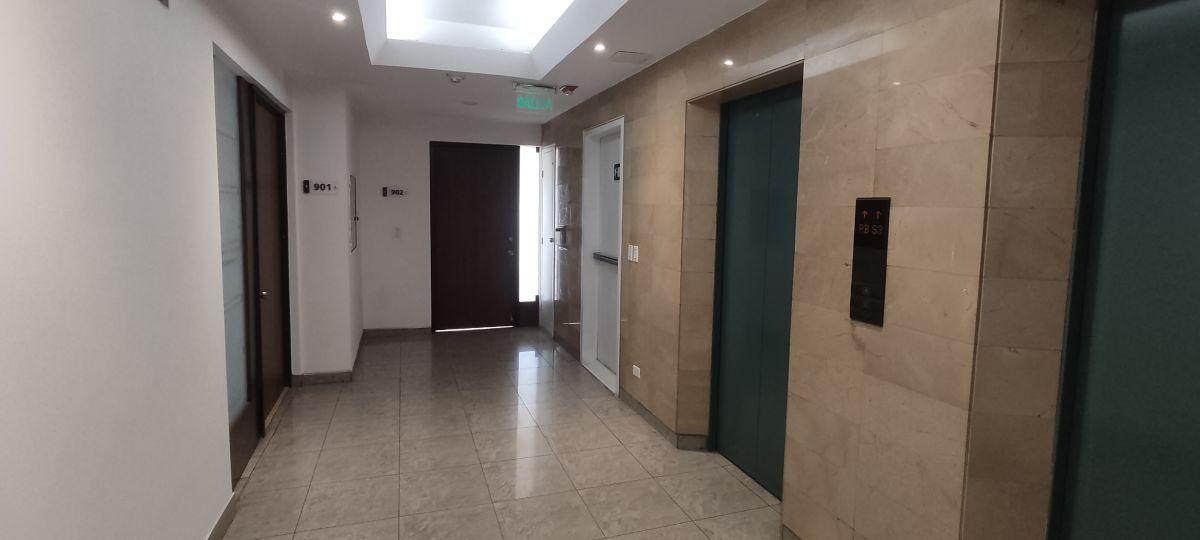 Vendo o Arriendo Oficina con Vista Al Parque La Carolina — imagen 10