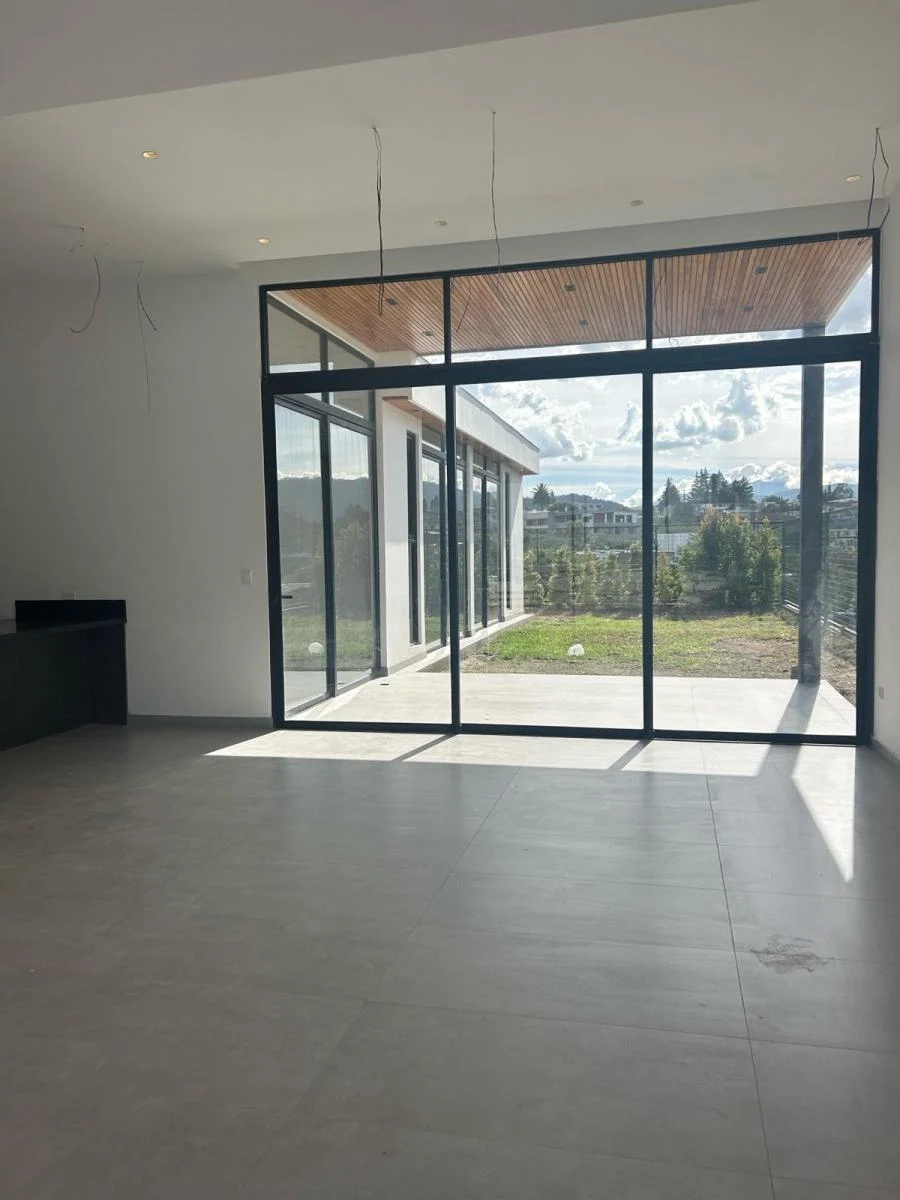 Vendo Casa No Adosada de Una Planta en Tumbaco — imagen 10
