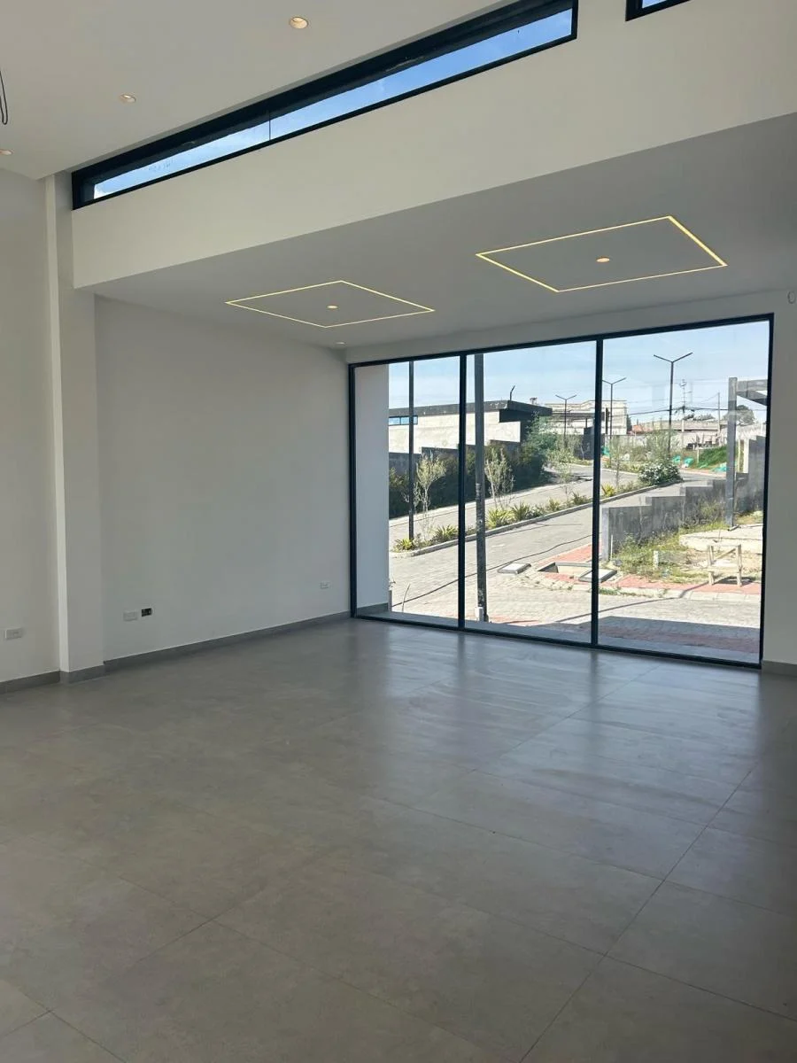 Vendo Casa No Adosada de Una Planta en Tumbaco — imagen 9