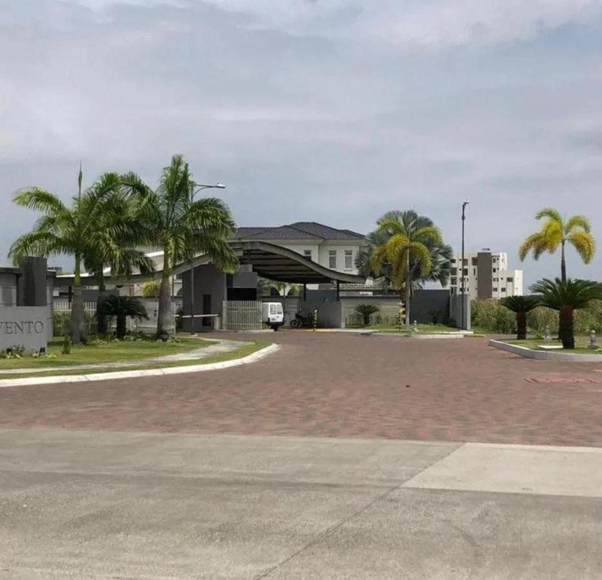 Samborondon Mocoli Urbanización Sotavento Terreno en Venta, Guayas — imagen 9