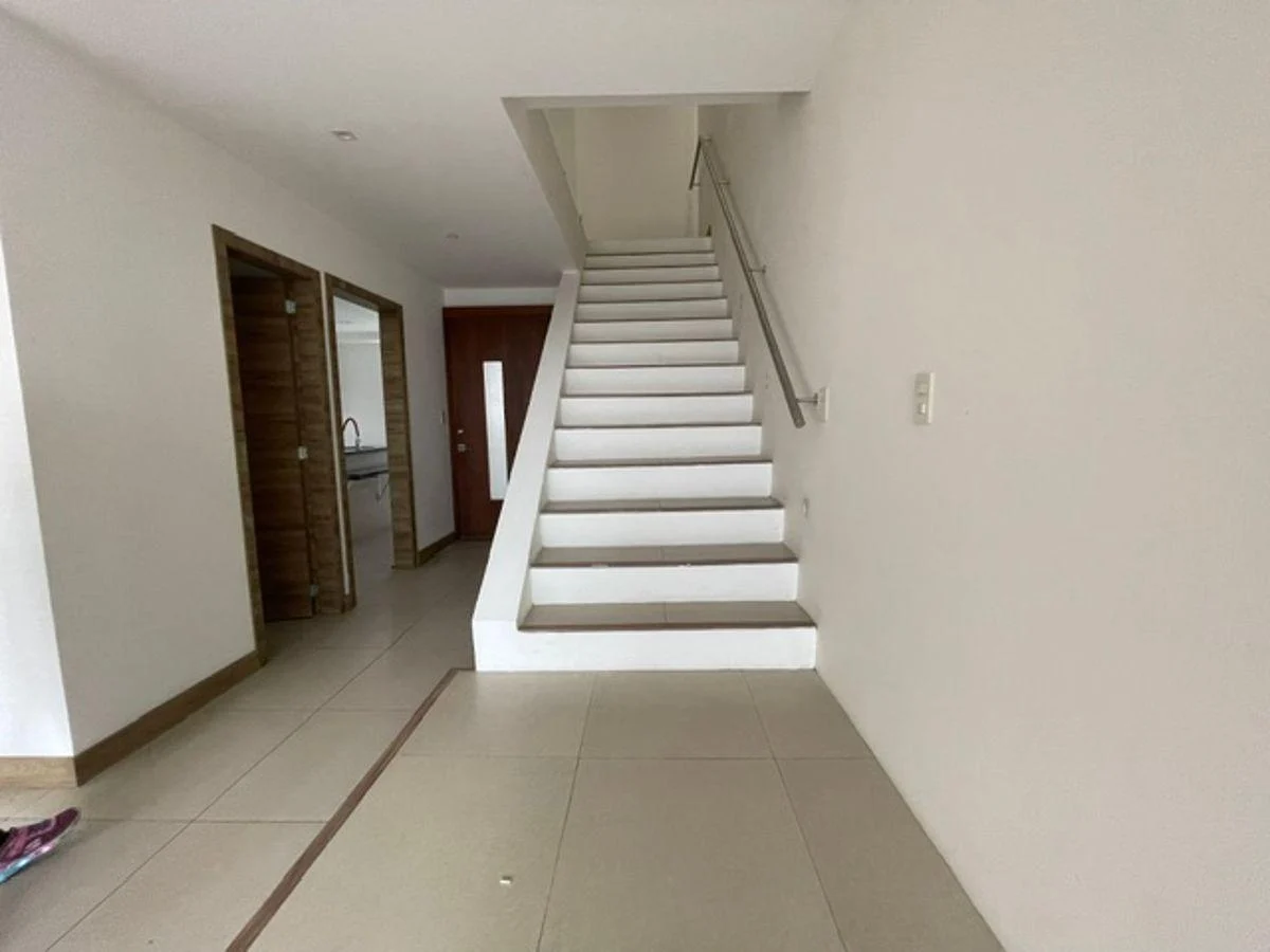 Vendo Casa 150 m² Urb Privada — imagen 8