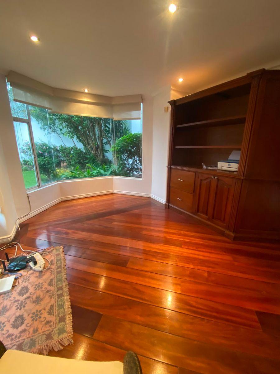 Casa 3 Dorm. de Venta en Miravalle Dentro de Conjunto con Seguridad 24/7 — imagen 7