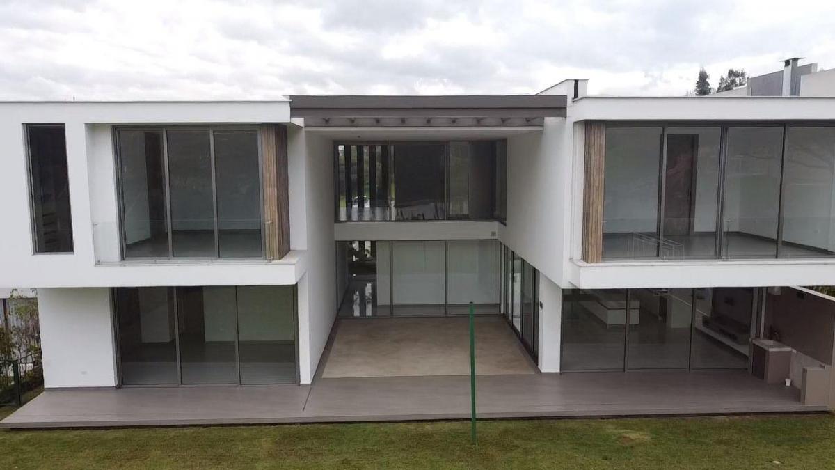 Casa en Tumbaco — imagen 9