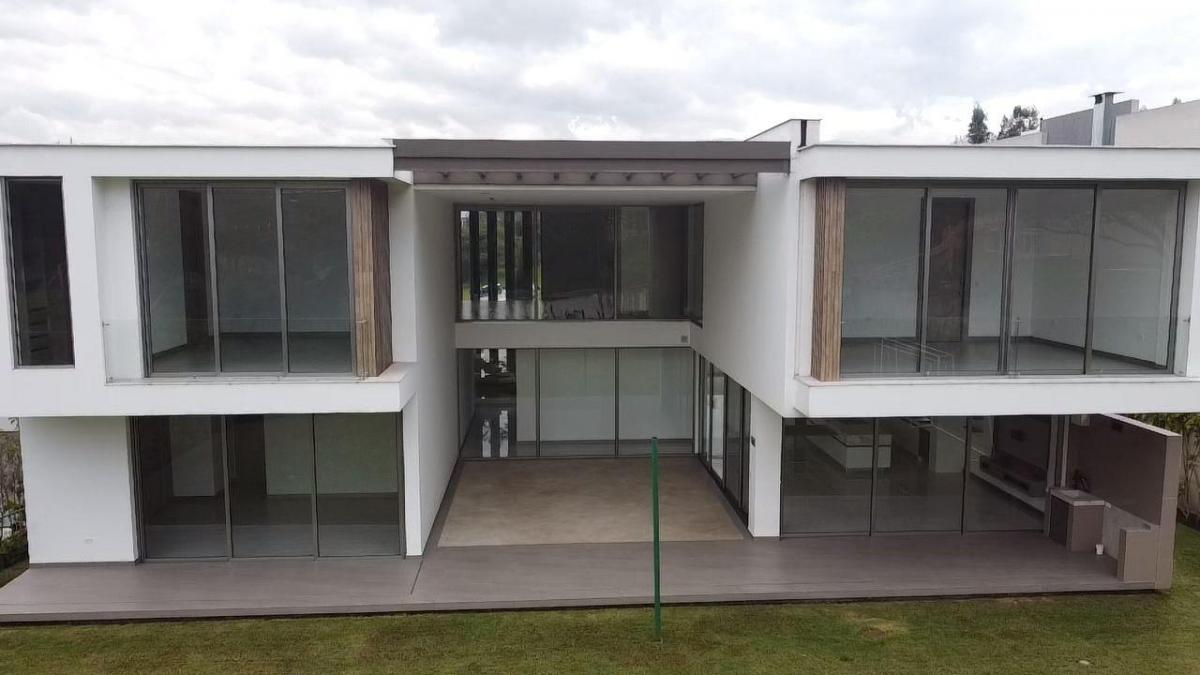 Casa en Tumbaco — imagen 8