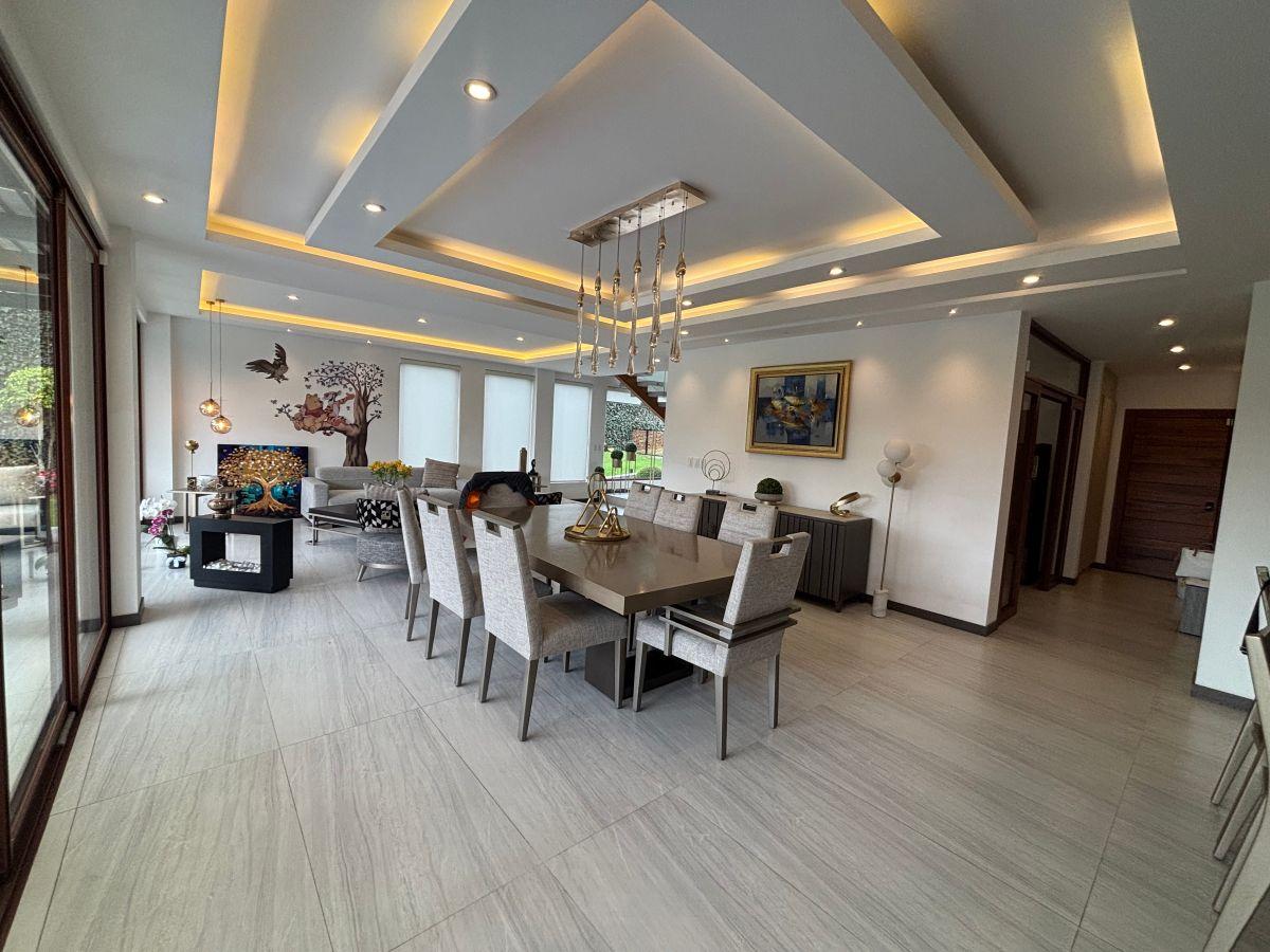 Venta Hermosa Casa en La Cerámica - Tumbaco — imagen 10