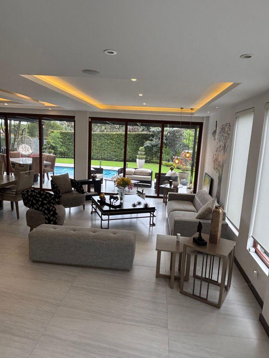 Venta Hermosa Casa en La Cerámica - Tumbaco — imagen 7
