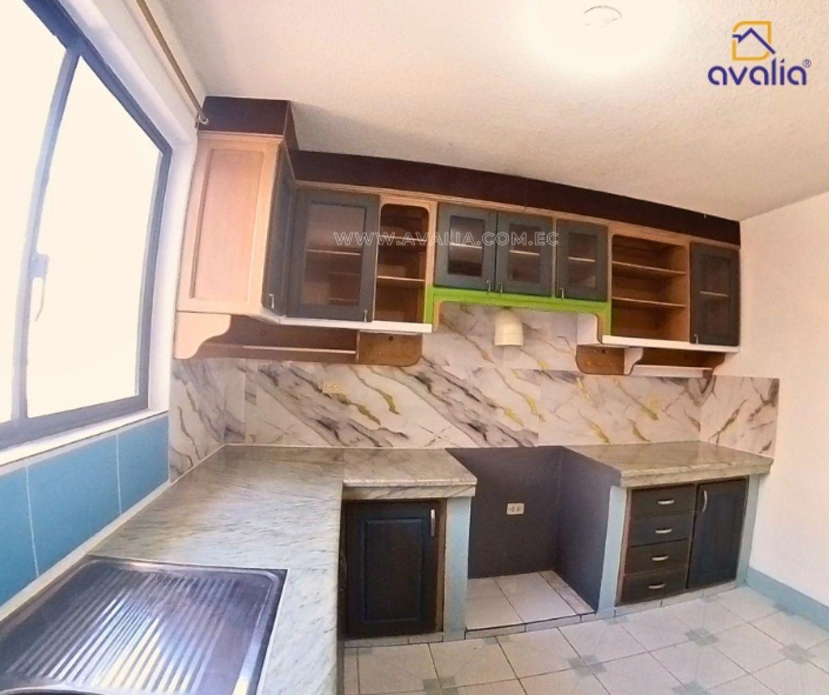 Vendo Casa Rentera en Riobamba Calle Uruguay, Sector Comil, Brigada Bg, Chimborazo — imagen 9