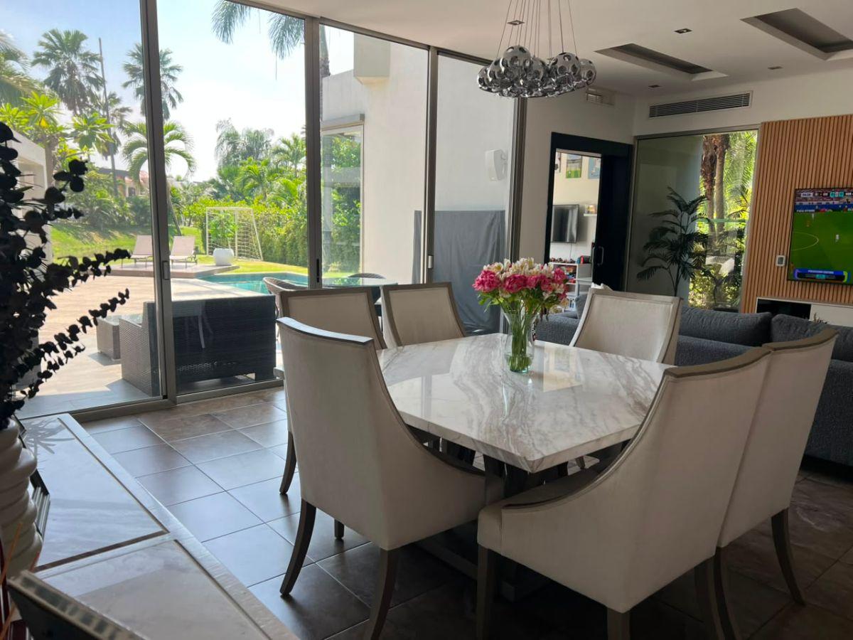 Oportunidad Casa Moderna, 4 Dormitorio Todos con Baño, Estudio en Planta Baja con Baño Completo, Guayas — imagen 9