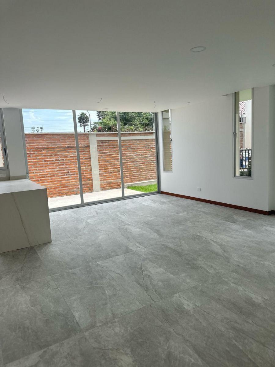 Venta Casa Puembo Estrenar — imagen 9