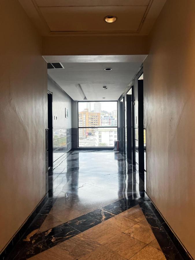 Oficina Remodelada de Venta en La República, La Carolina — imagen 3