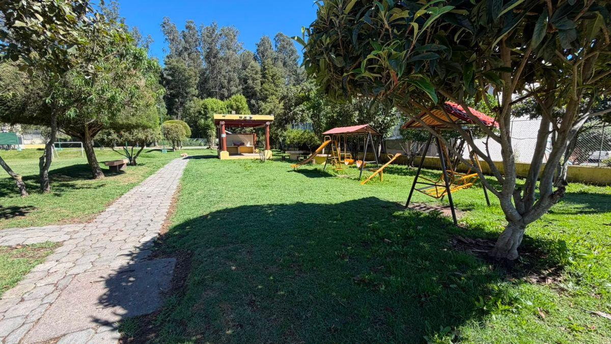 Vendo Muy Buena y Cómoda Casa con Jardín en Pinar de La Sierra — imagen 6