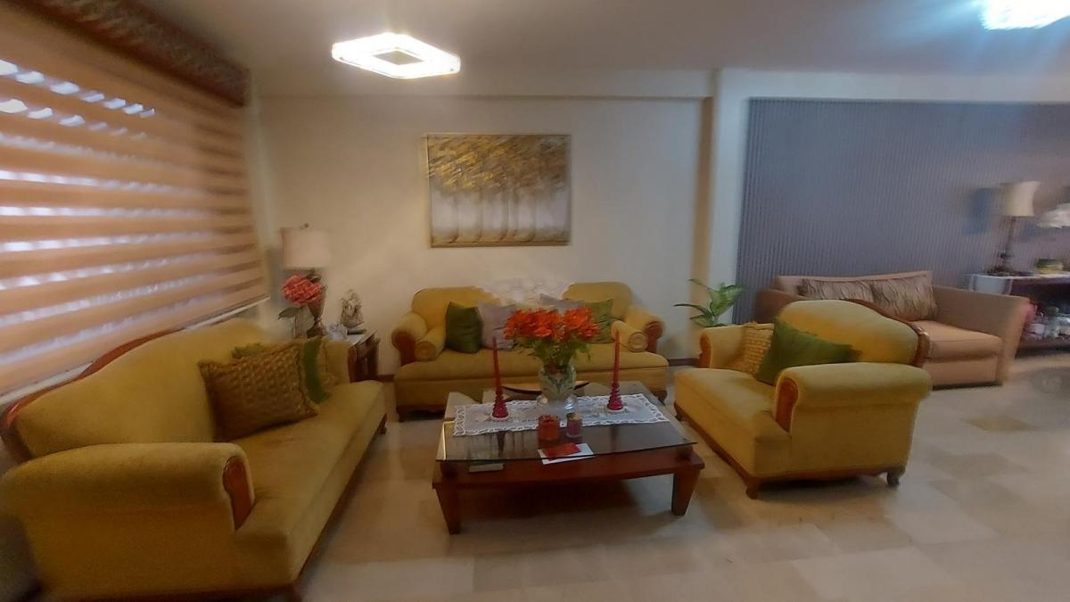 Venta Casa con Lindo Patio en San Felipe, Guayas — imagen 8