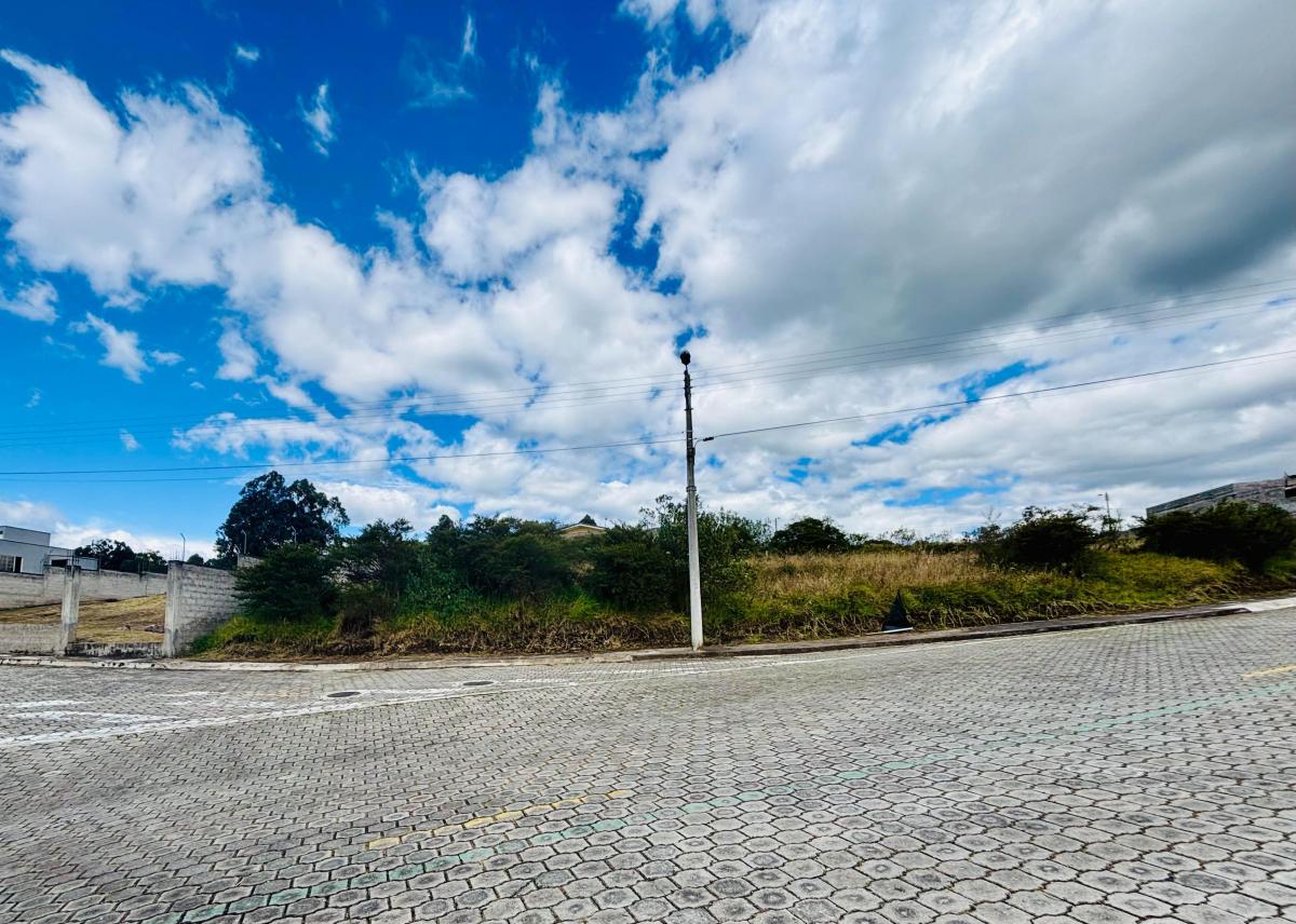 Terreno en Venta Sector El Colibri Urbanizacion Privada — imagen 4