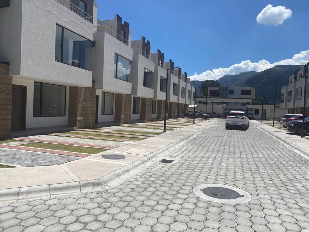 Casa de Venta La Armenia 2 - Conocoto — imagen 8