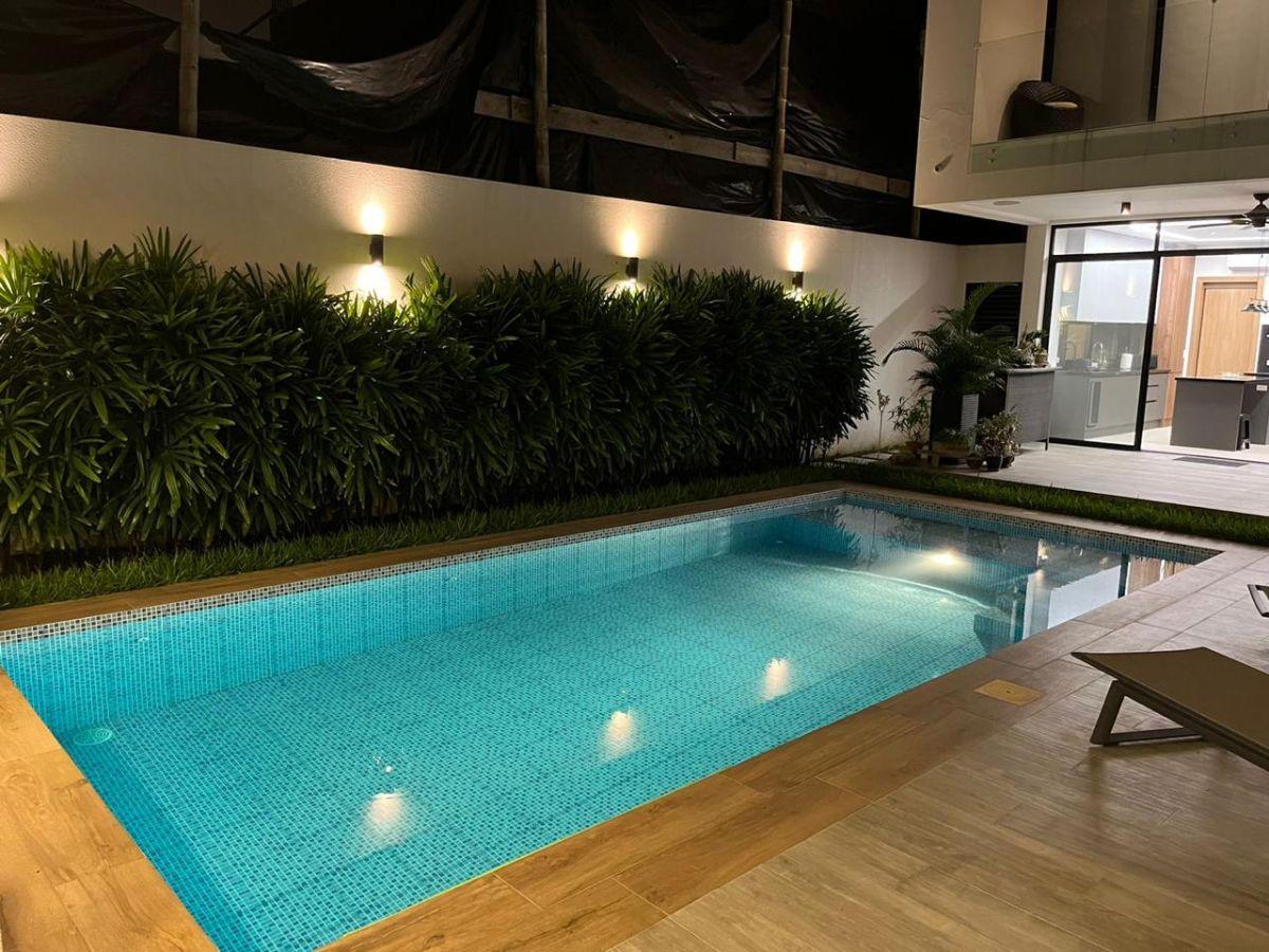 Casa en Venta Alquiler Isla Mocoli Samborondón, Guayas — imagen 2