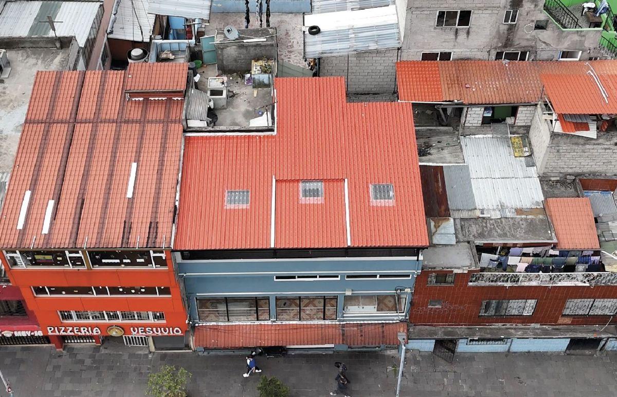 Casa Comercial en Venta Solanda Calle J 210 m² — imagen 8