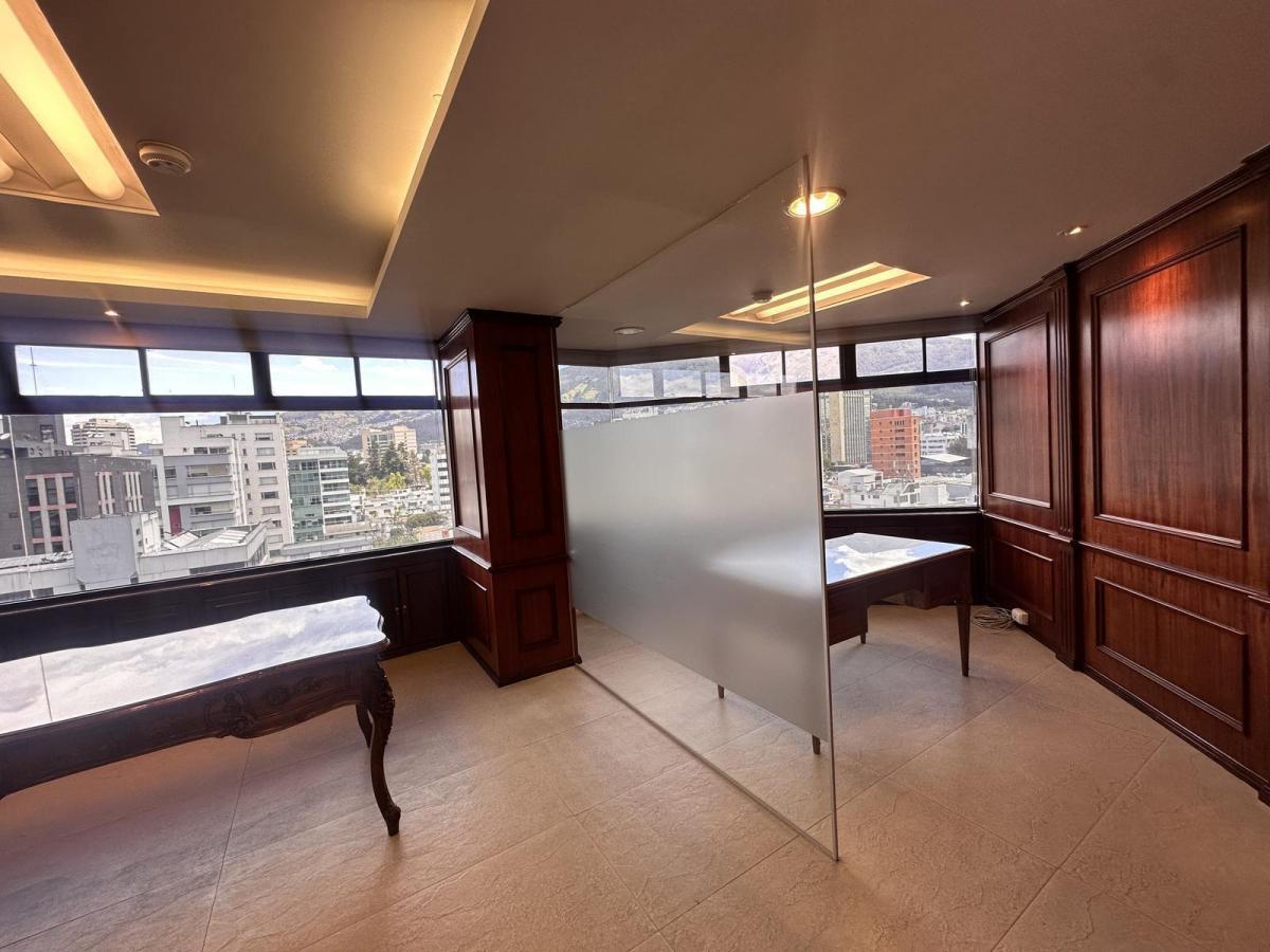Oficina en Venta en Av de La Republica — imagen 9
