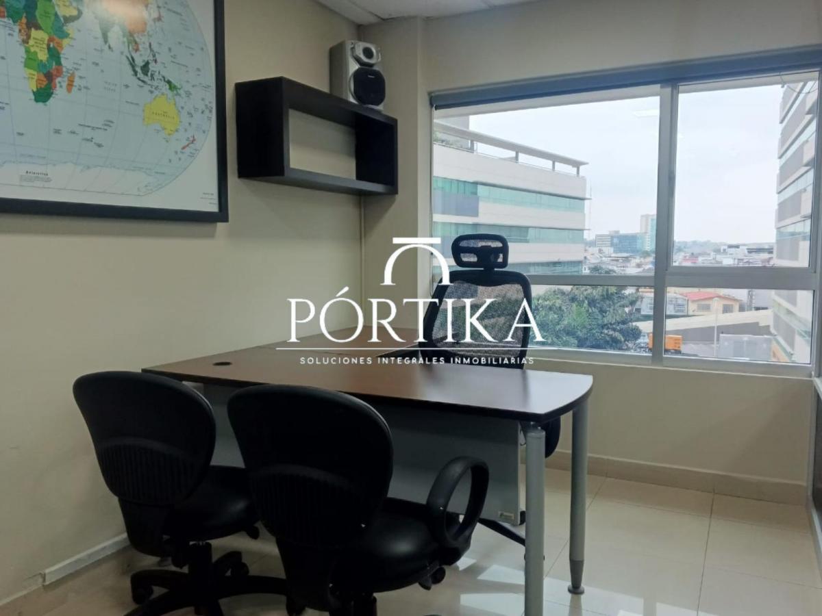 Venta Oficina Amoblada - Parque Empresarial Colon - Urdenor, Guayas — imagen 2