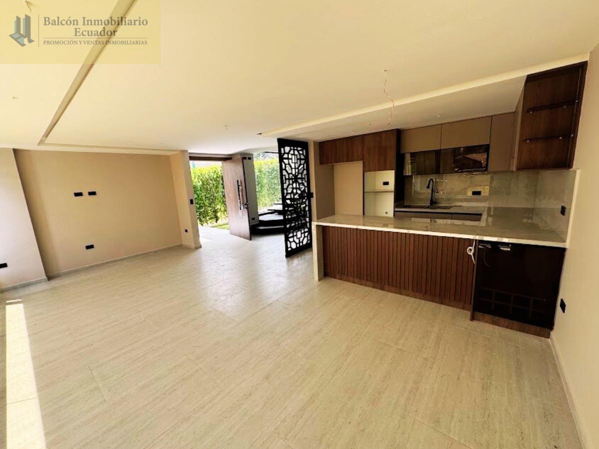 Casa en Venta Exclusivo Conjunto - Tumbaco — imagen 5