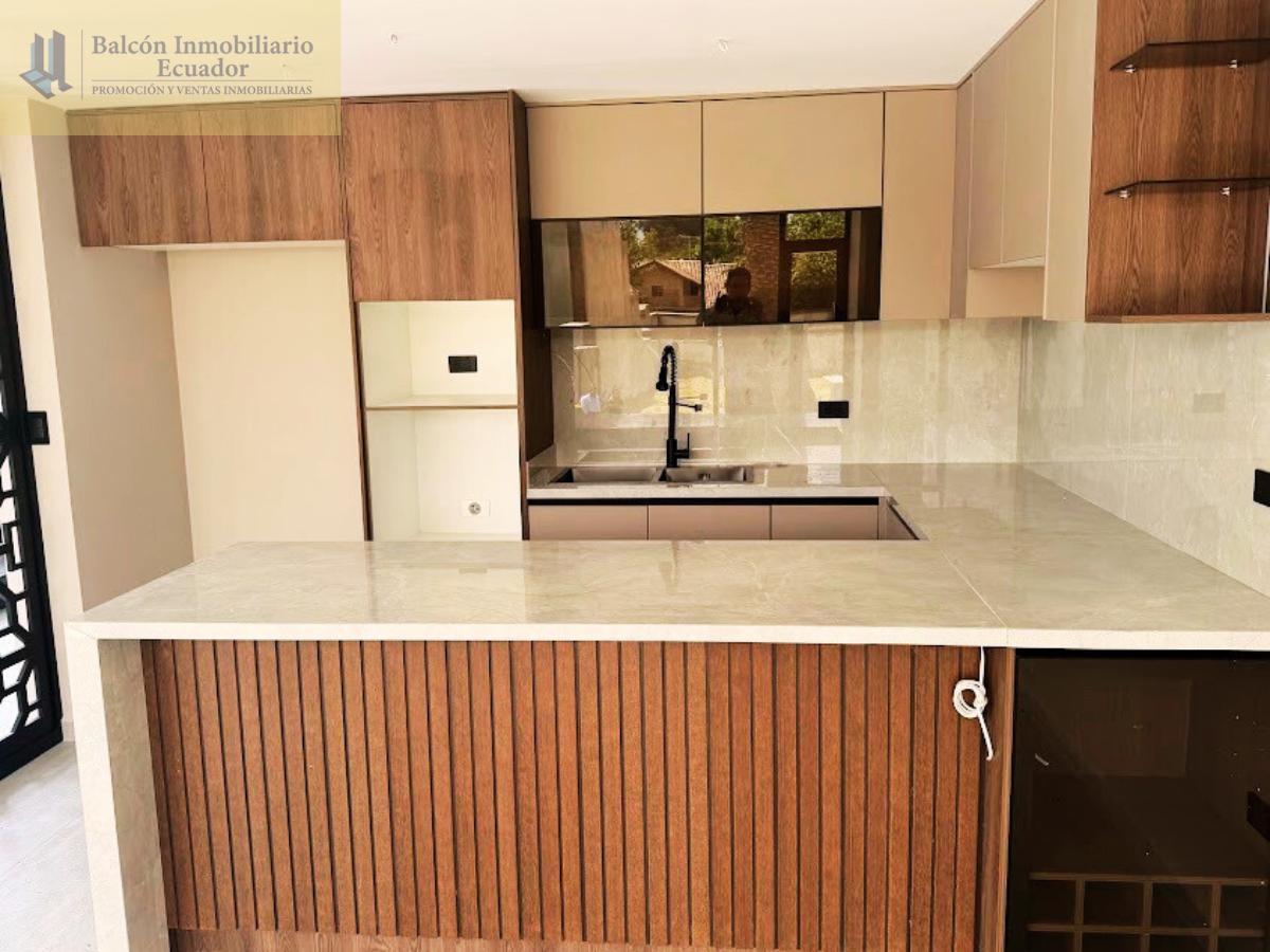 Casa en Venta Exclusivo Conjunto - Tumbaco — imagen 3