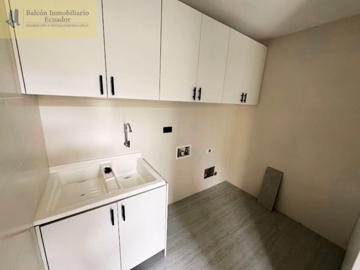 Casa en Venta Exclusivo Conjunto - Tumbaco — imagen 2