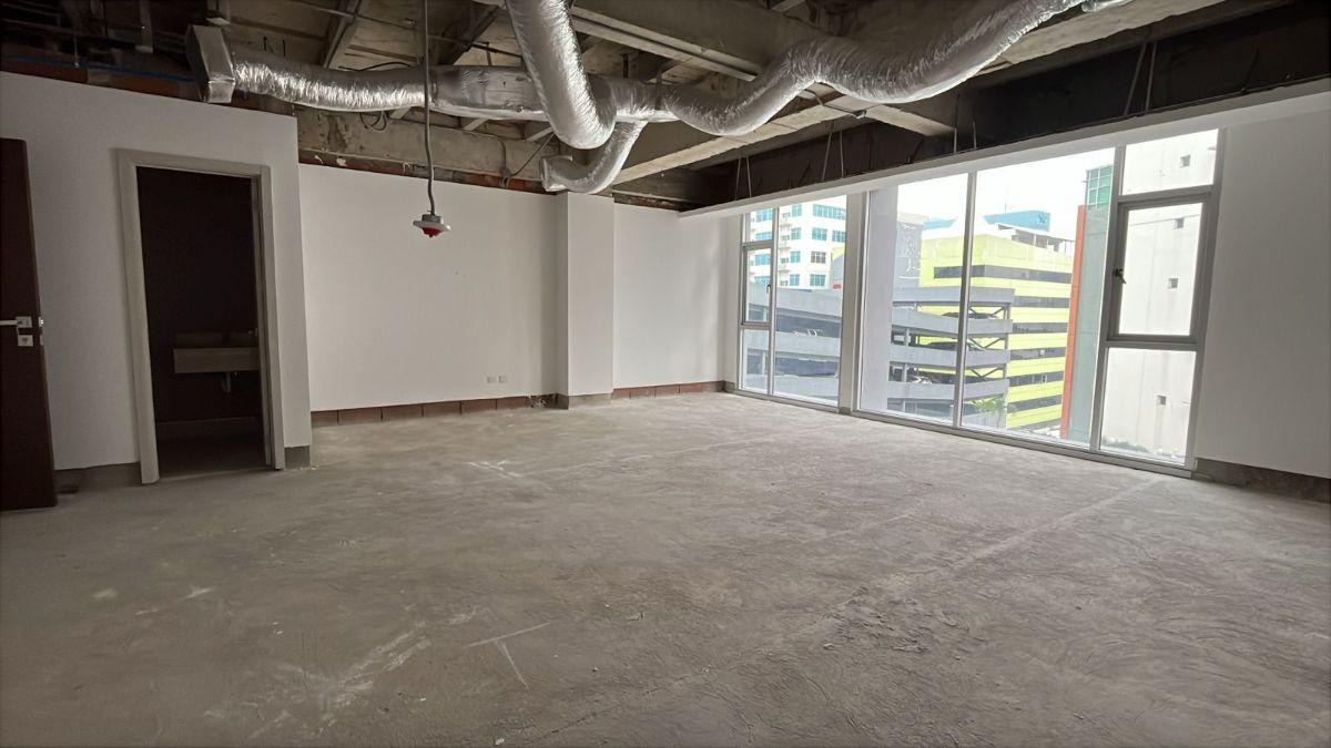 Oficina en Venta 106 m² - Edificio Ágora, Av Joaquin Orrantia - Guayaquil, Guayas — imagen 5