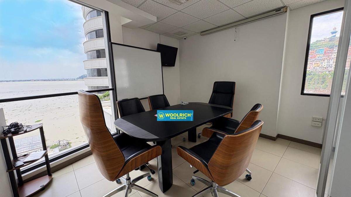 Vendo Oficina Amoblada en Emporium, Vista Al Rio, 115 m², Guayas — imagen 8