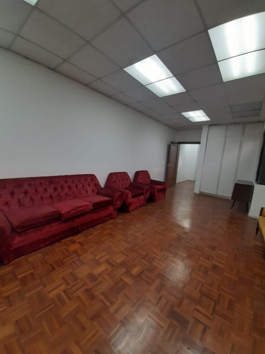 Vendo Oficina o Bodega - Sector San Carlos, Fernandez Salvador — imagen 10