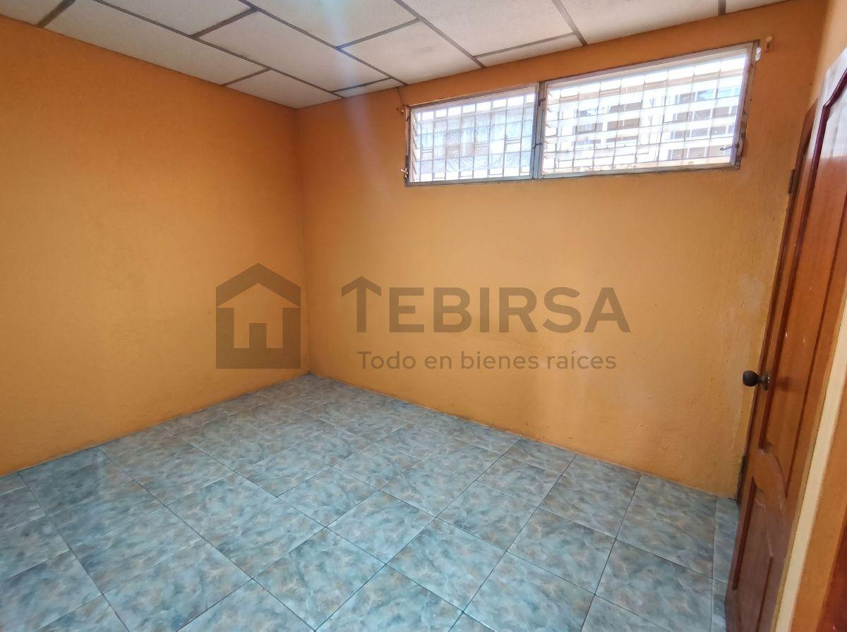 Casa en Venta de 1 Planta y 3 Dorm. - Alborada 10 Ma Etapa, Frente a Parque Álamos Norte, Guayas — imagen 9