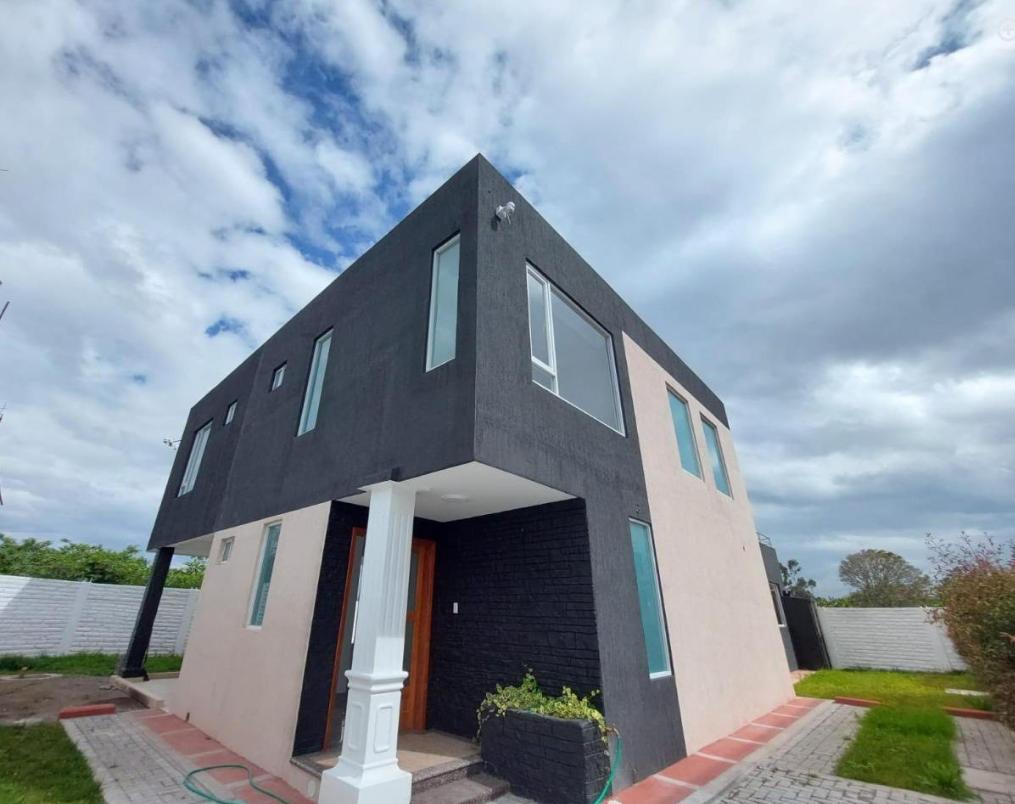 Venta Casa Nueva con 446 m² Totales, 3 Dorm. en Venta en Tumbaco — imagen 10