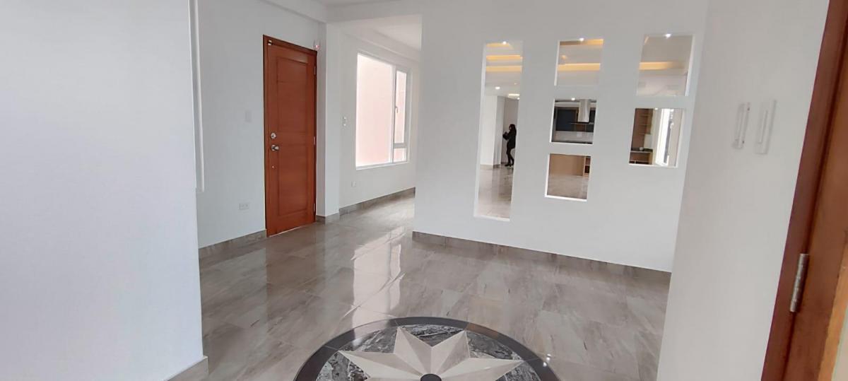 Venta Casa Nueva con 446 m² Totales, 3 Dorm. en Venta en Tumbaco — imagen 6
