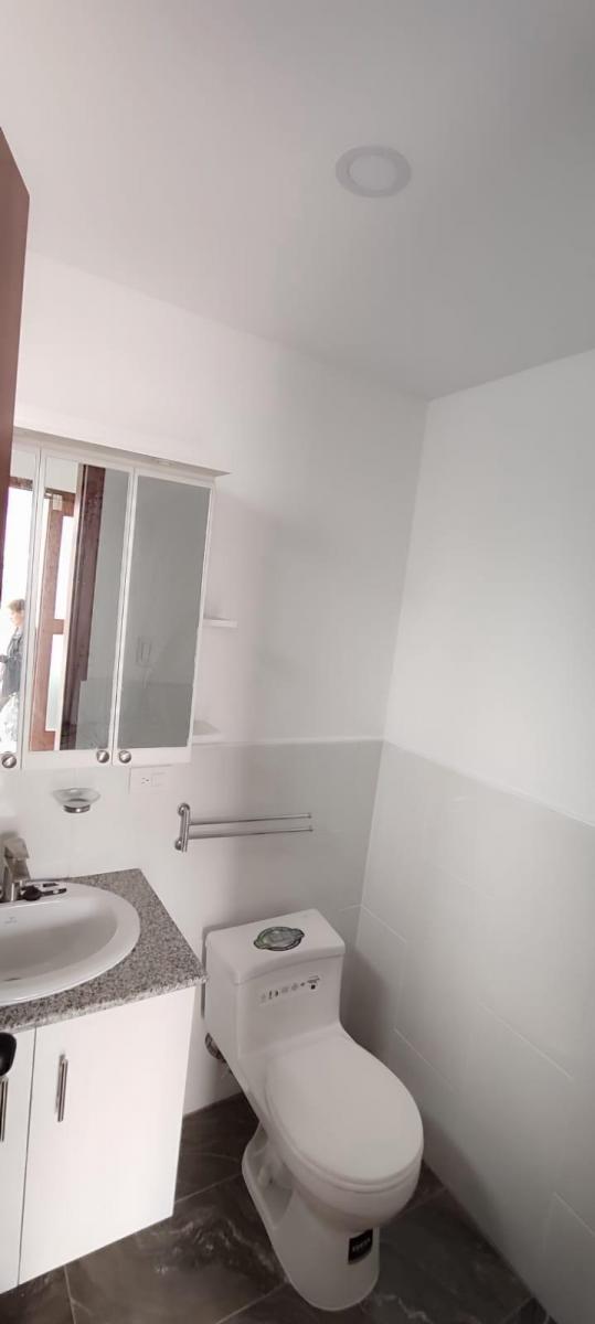 Venta Casa Nueva con 446 m² Totales, 3 Dorm. en Venta en Tumbaco — imagen 5