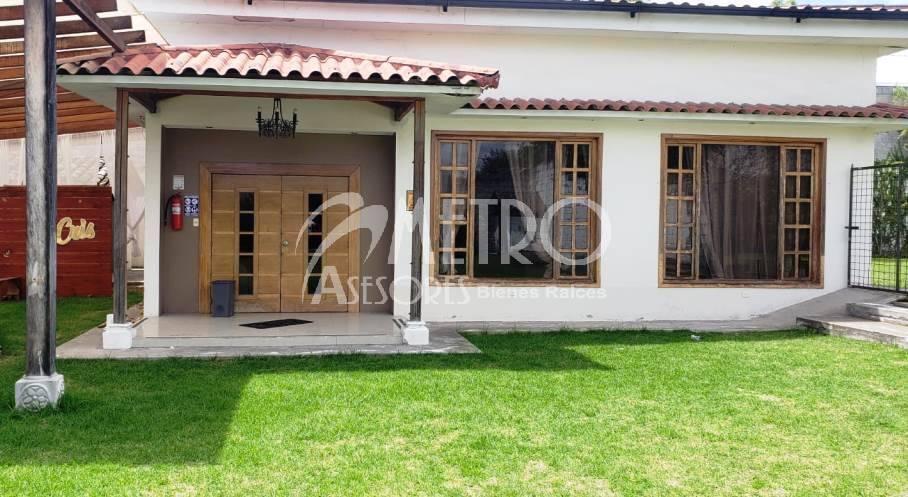 Casa con Salón de Eventos en Venta Atuntaqui, Imbabura — imagen 9