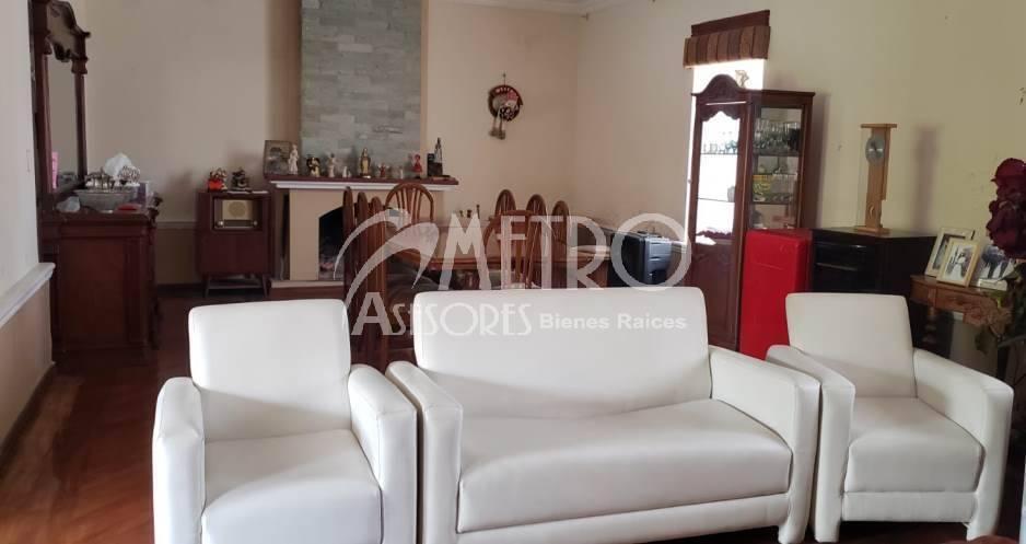 Casa con Salón de Eventos en Venta Atuntaqui, Imbabura — imagen 7