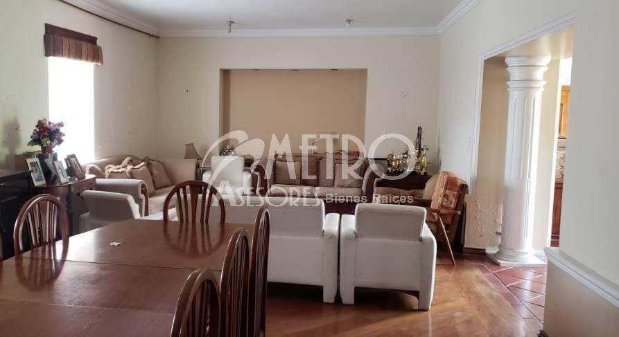 Casa con Salón de Eventos en Venta Atuntaqui, Imbabura — imagen 6