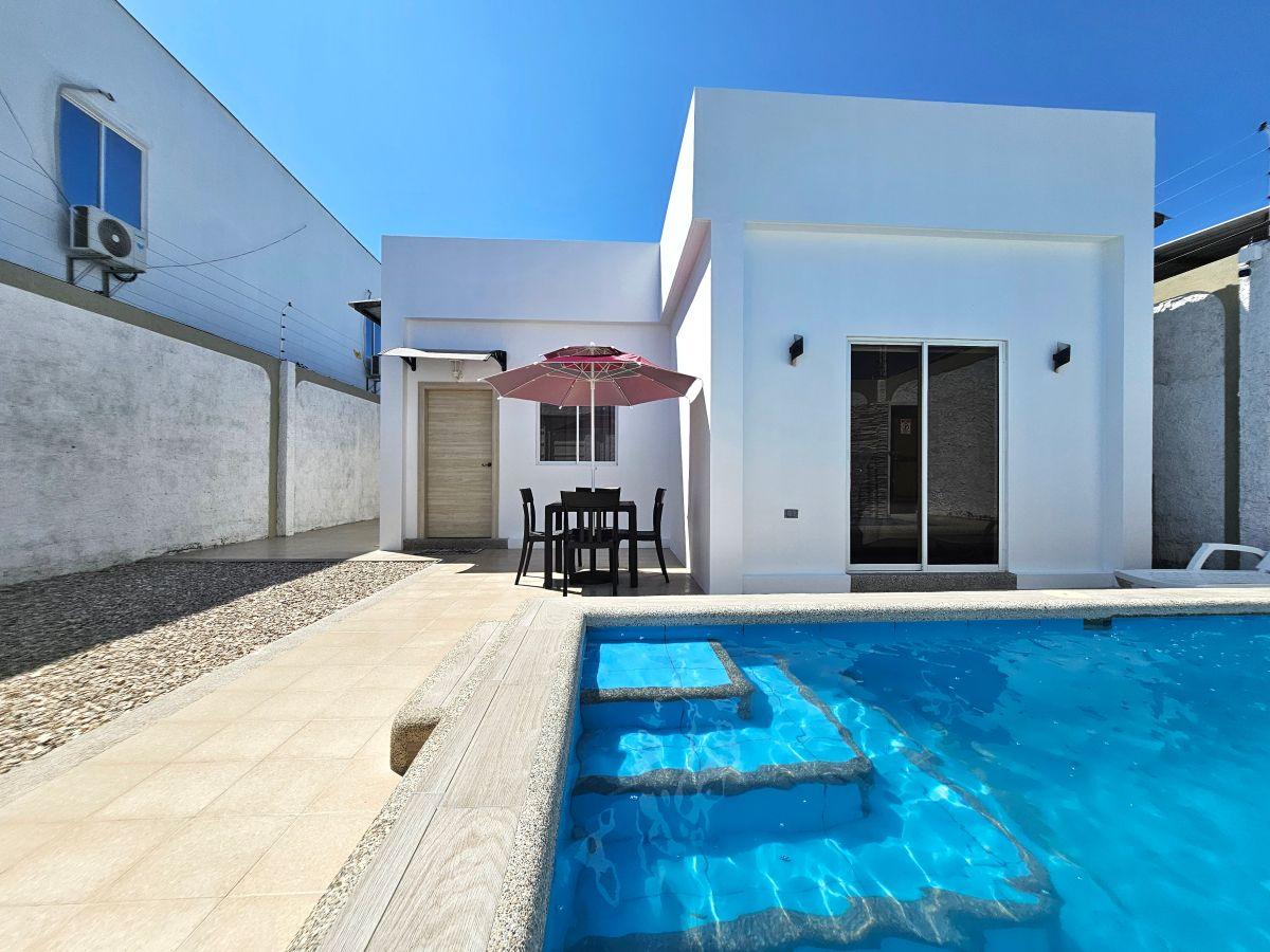 La Casa de Tus Sueños con Piscina en Una Sola Planta en La Playa de Salinas — imagen 10
