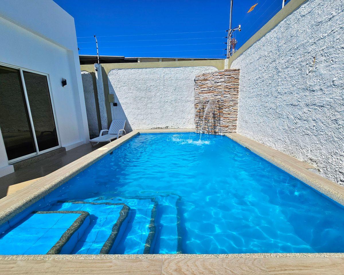 La Casa de Tus Sueños con Piscina en Una Sola Planta en La Playa de Salinas — imagen 7