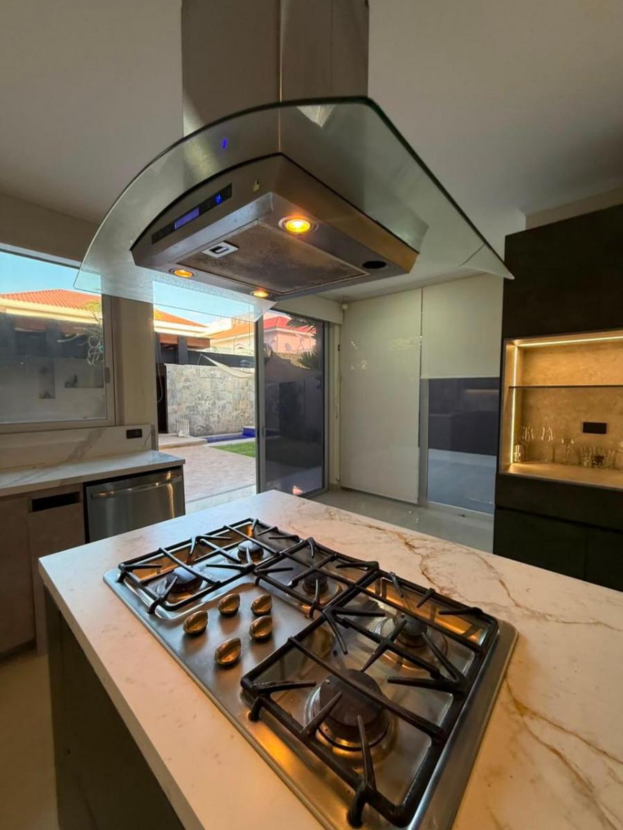 Casa en Venta en La Urbanizacion Laguna Club - Vía La Costa, Guayas — imagen 8