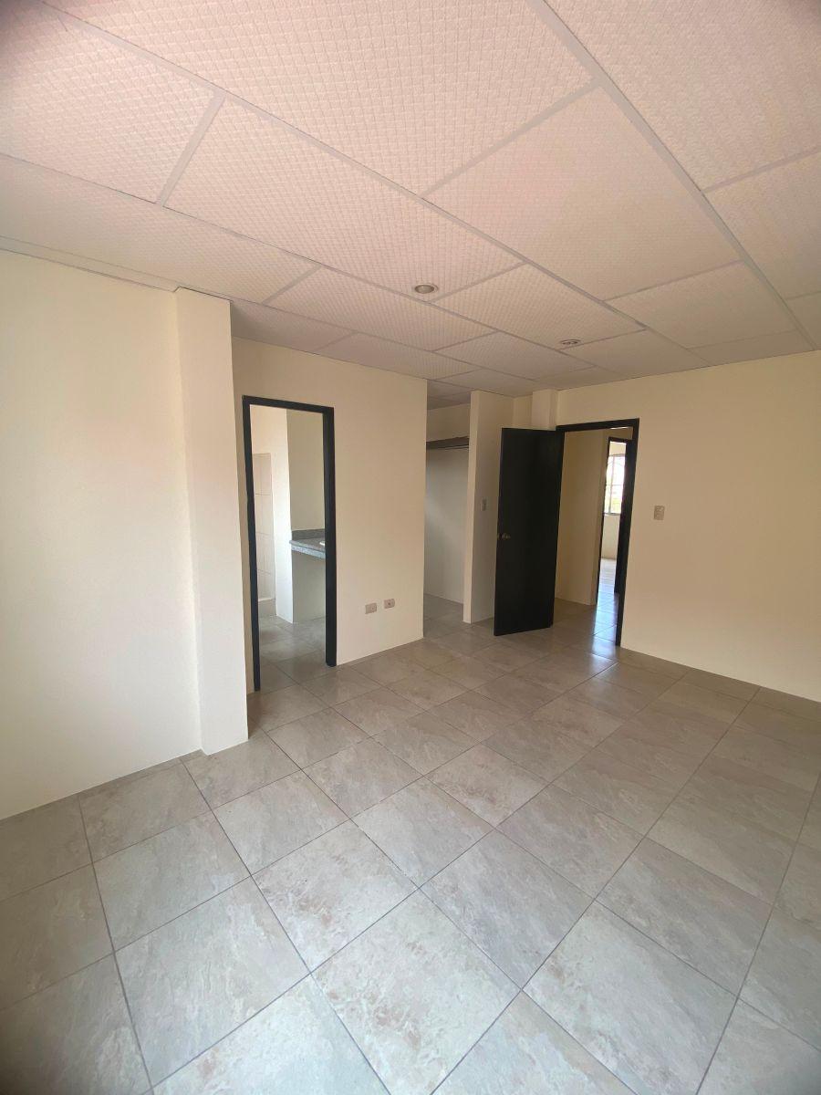 Casa en Venta – Urbanización La Rioja - Etapa Asturias - Av Leon Febres Cordero - Daule, Guayas — imagen 5