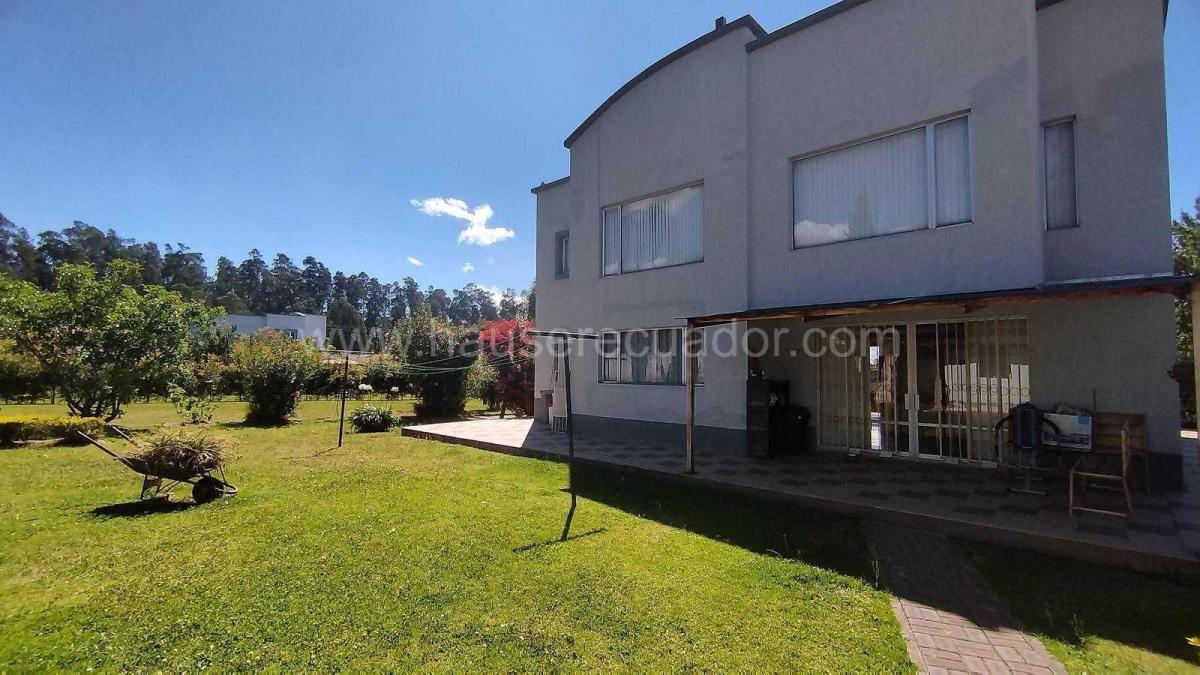 Casa con Terreno en Ontaneda– 4 Dorm., Balcón, Bbq, Área Verde, Sauna, Garaje y Seguridad 24/7 — imagen 5