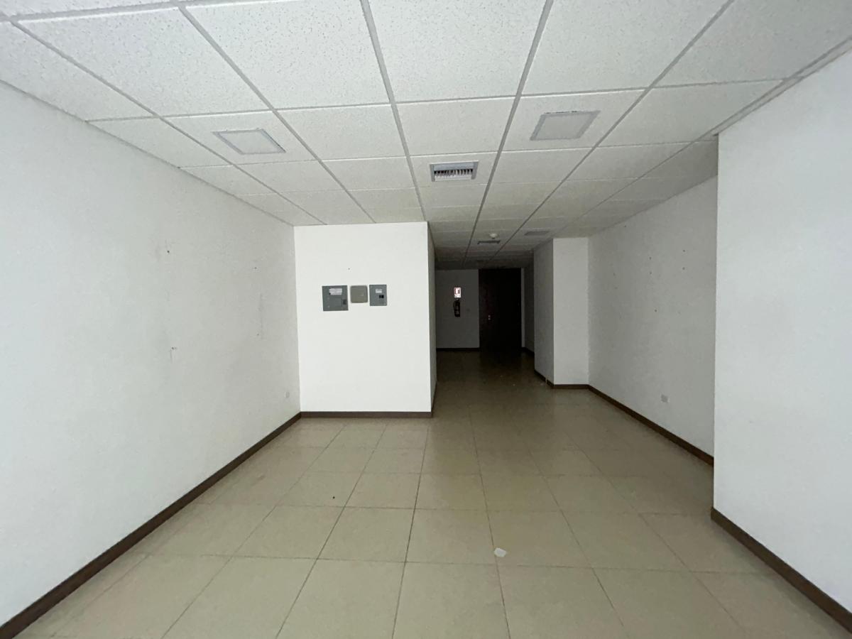 Venta Oficina - Emporium - Puerto Santa Ana, Guayas — imagen 9