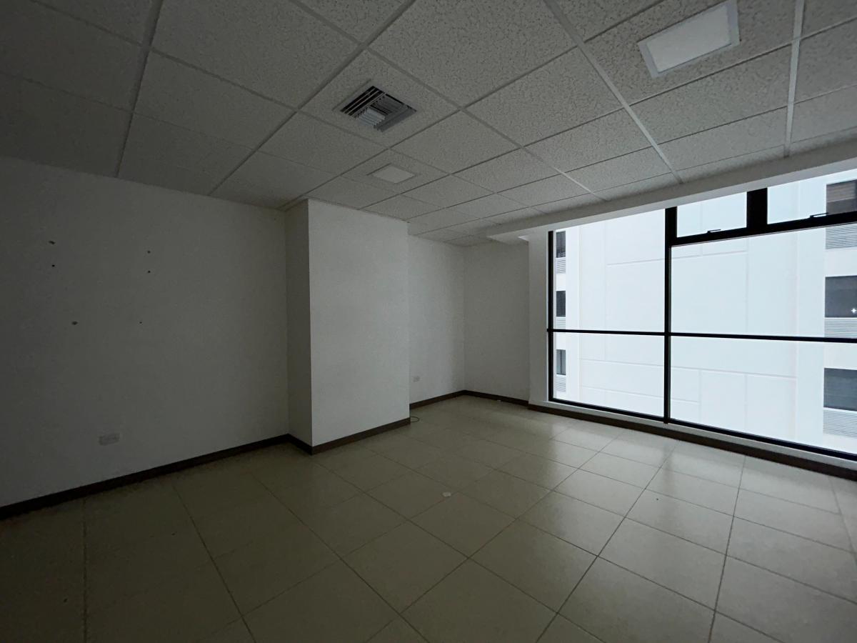 Venta Oficina - Emporium - Puerto Santa Ana, Guayas — imagen 8