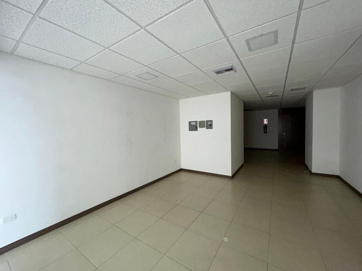 Venta Oficina - Emporium - Puerto Santa Ana, Guayas — imagen 6