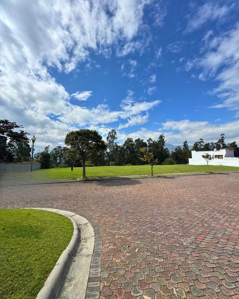 Se Vende Terreno de 1000 m² en La Urbanización del Club Rancho San Francisco — imagen 7