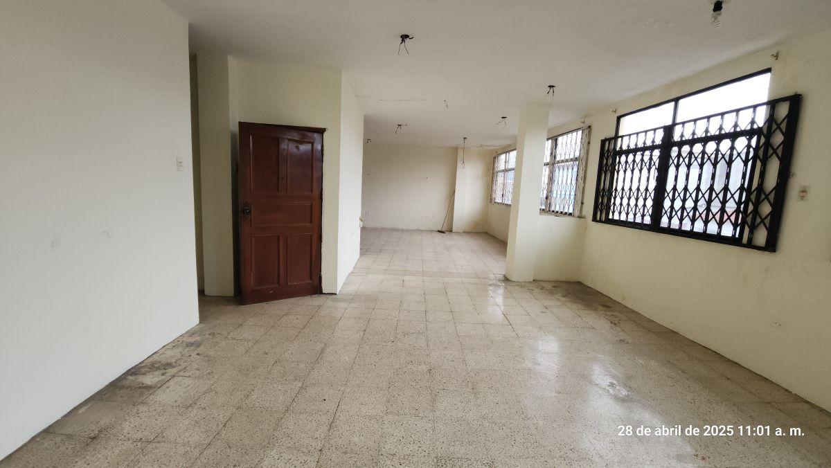 Vendo Rentera, 1 Local Amplio L, 4 Departamentos Ubicado en Calle Brasil 3313 Alfredo Valenzuela, Guayas — imagen 2