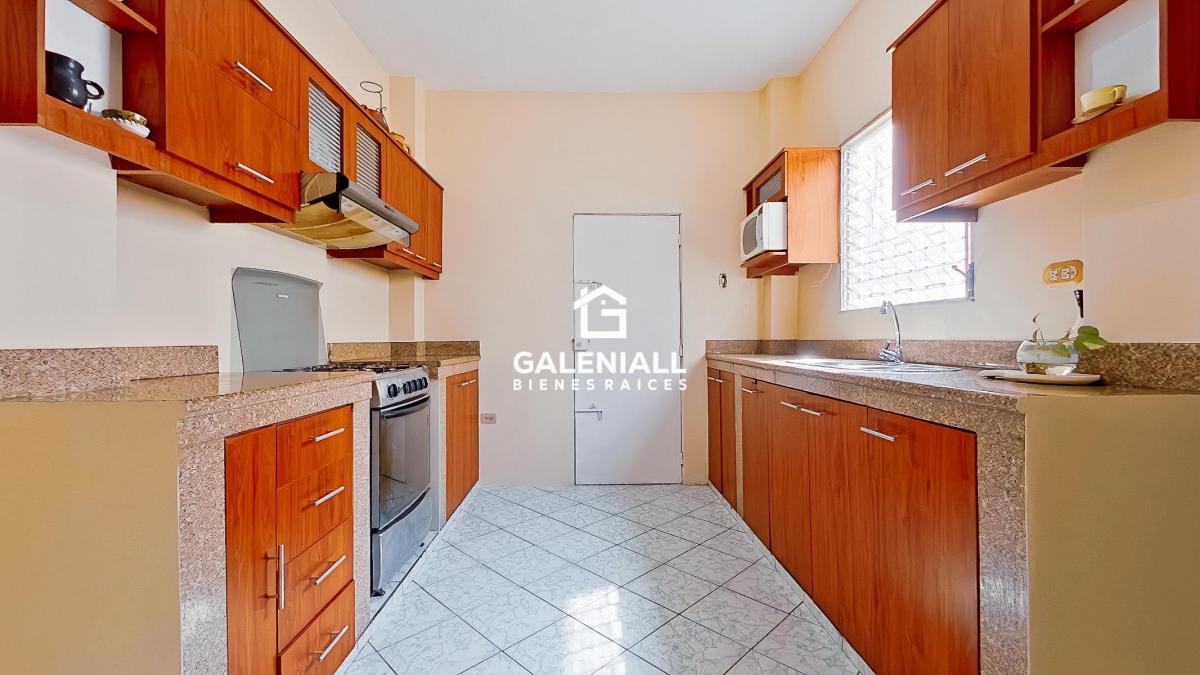 Casa en Venta en Guayacanes en Guayaquil: Hogar Que Tu Familia Merece.!conócela!, Guayas — imagen 2